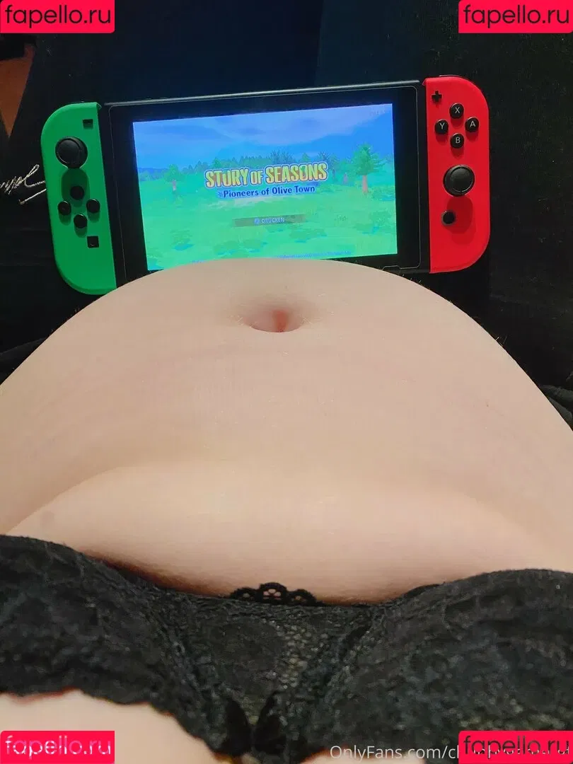 chubbygamergf Onlyfans Photo Gallery 