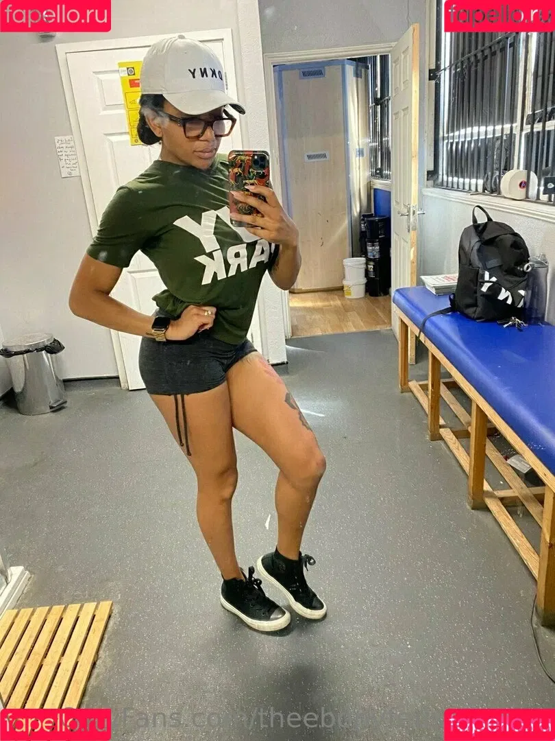 theebonyfetishqueen Onlyfans Photo Gallery 