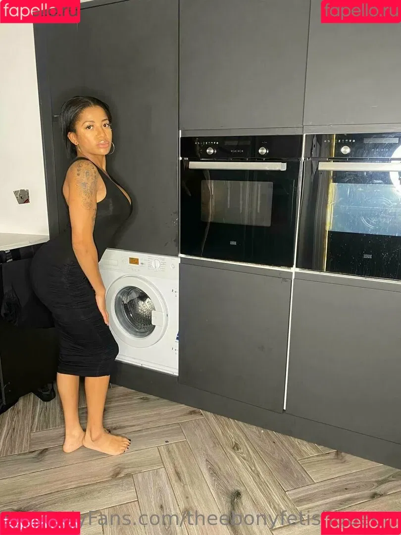 theebonyfetishqueen Onlyfans Photo Gallery 