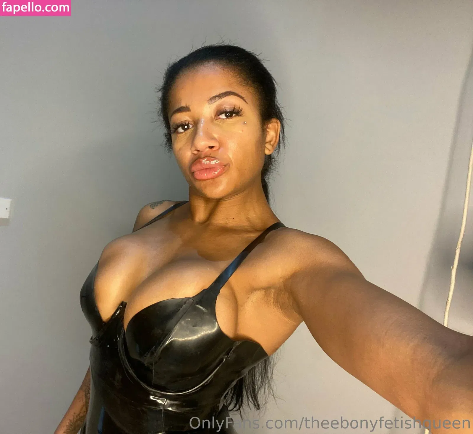 theebonyfetishqueen Onlyfans Photo Gallery 
