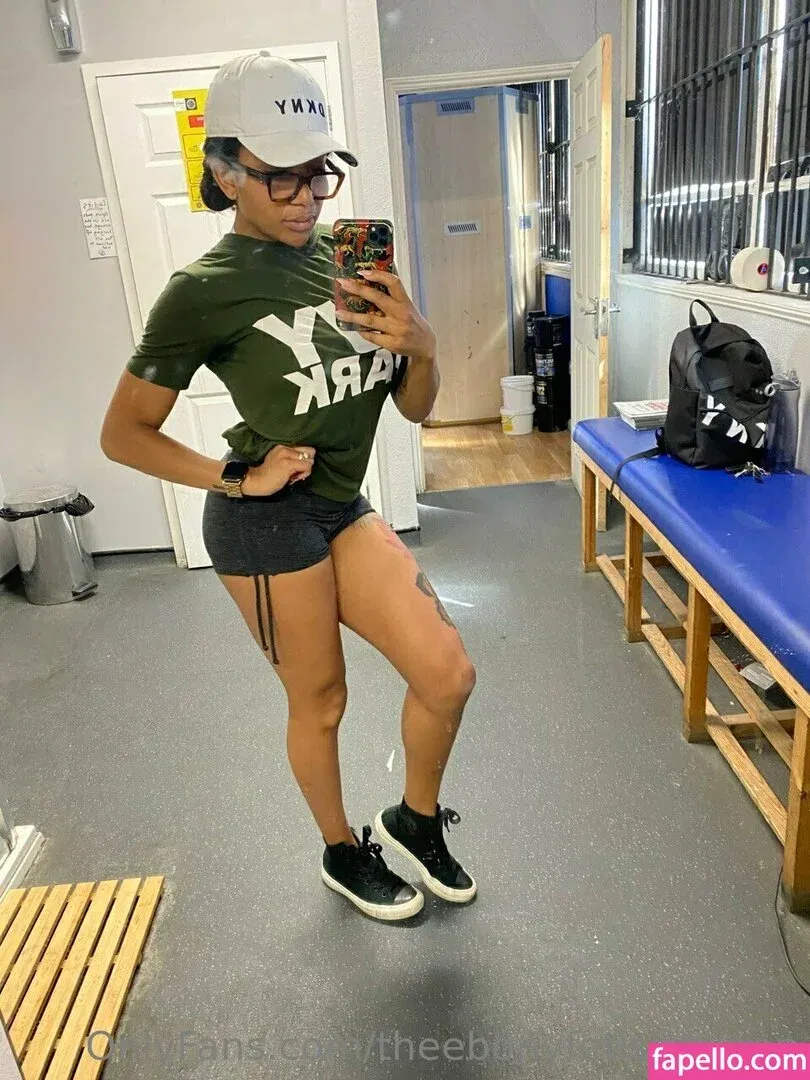 theebonyfetishqueen Onlyfans Photo Gallery 