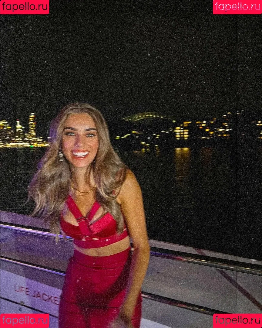 Sarah Leonardd Onlyfans Photo Gallery 