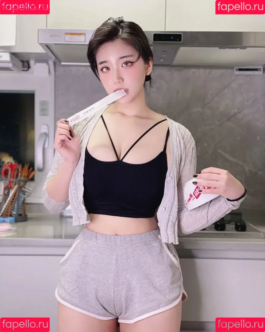 e_chi_h Onlyfans Photo Gallery 