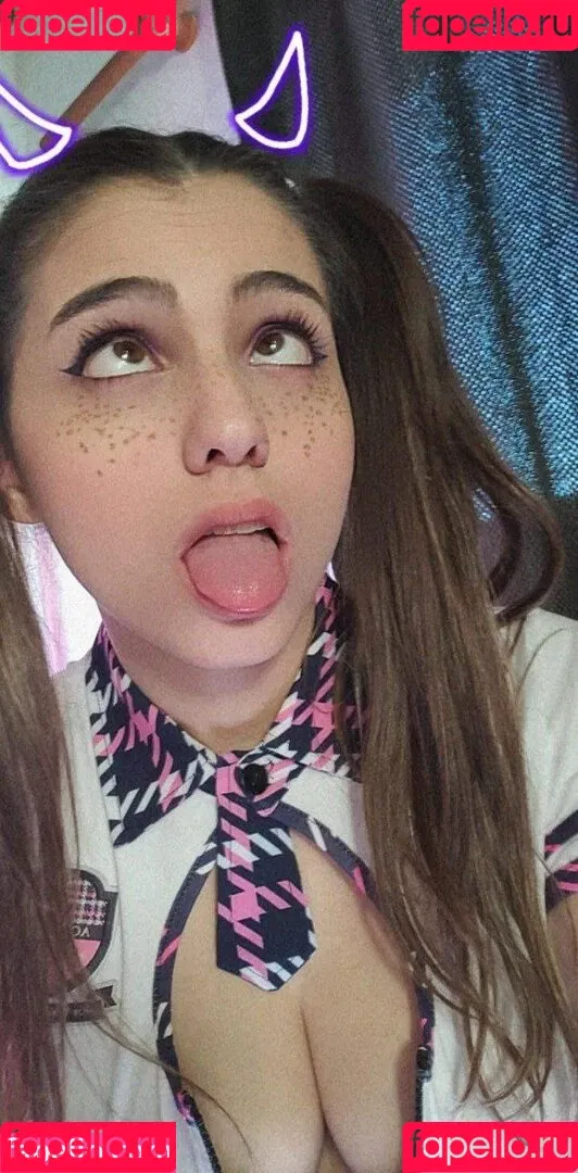 iaaras2 Onlyfans Photo Gallery 