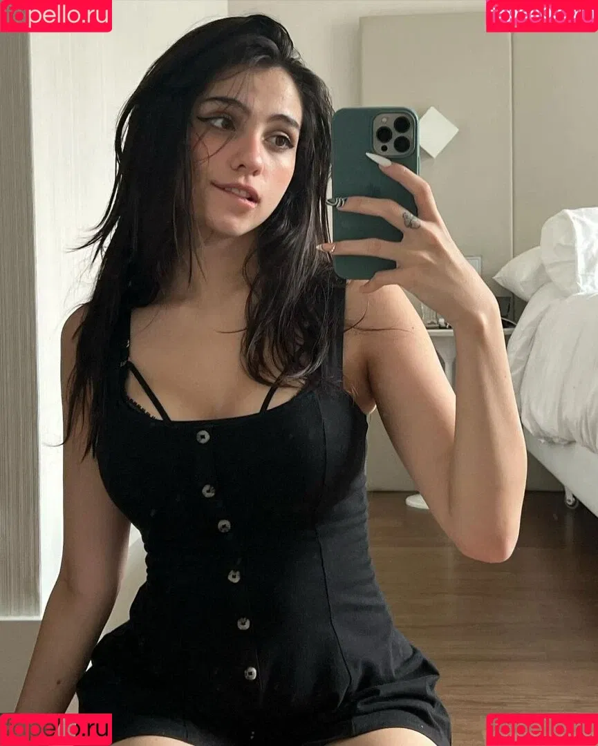 iaaras2 Onlyfans Photo Gallery 