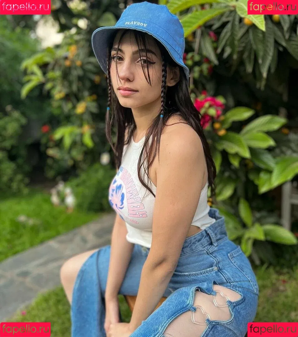 iaaras2 Onlyfans Photo Gallery 