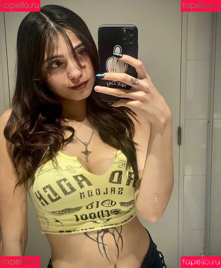 iaaras2 Onlyfans Photo Gallery 