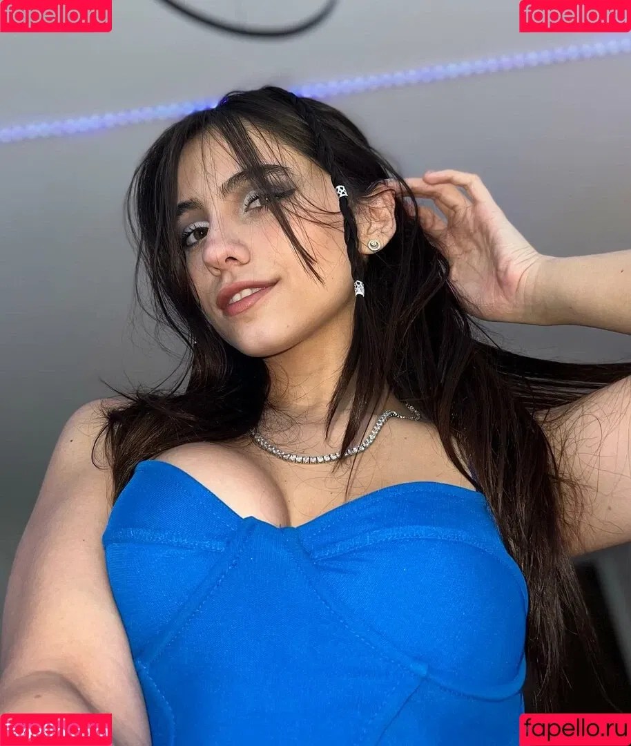 iaaras2 Onlyfans Photo Gallery 