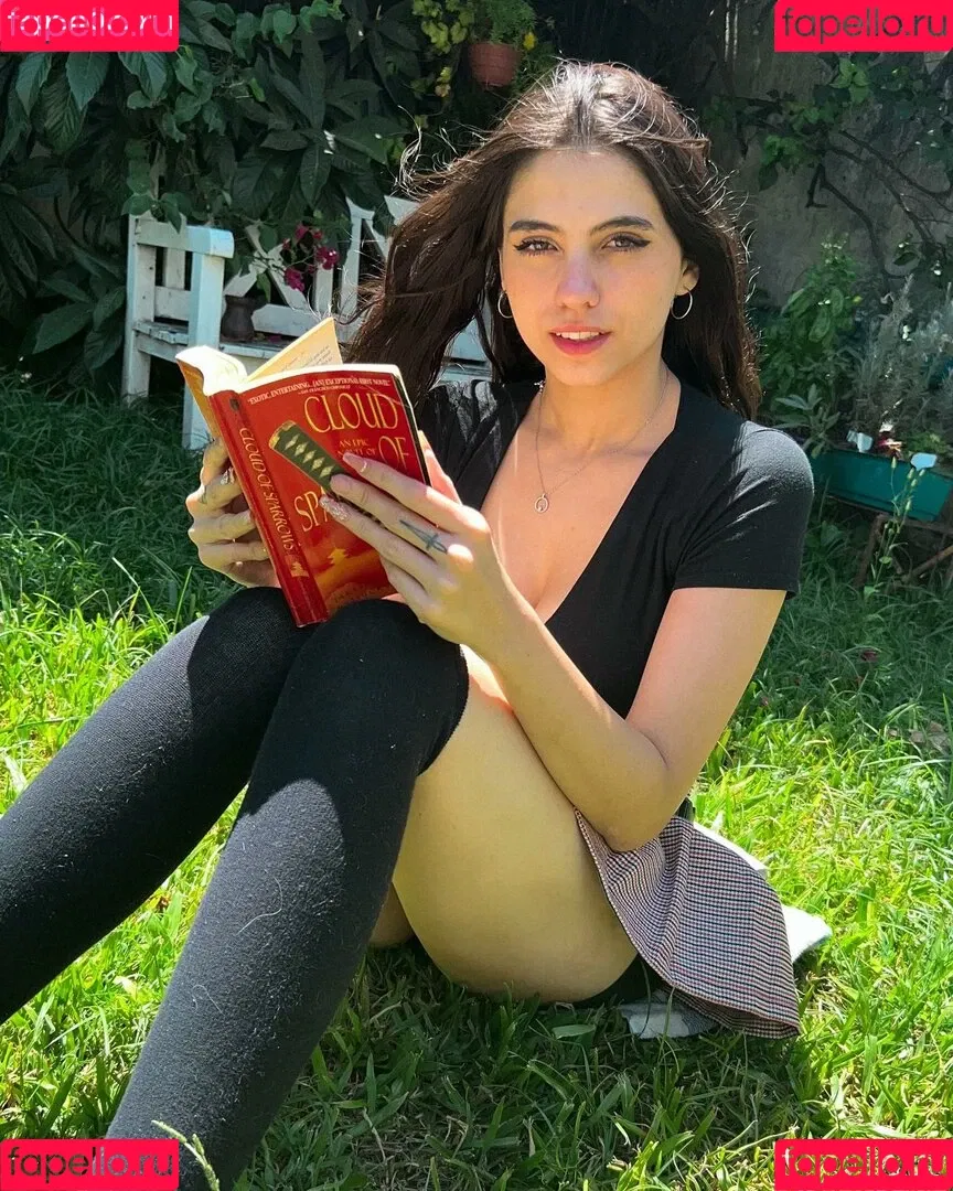 iaaras2 Onlyfans Photo Gallery 