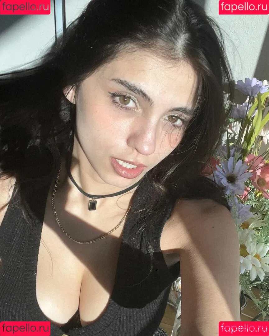 iaaras2 Onlyfans Photo Gallery 