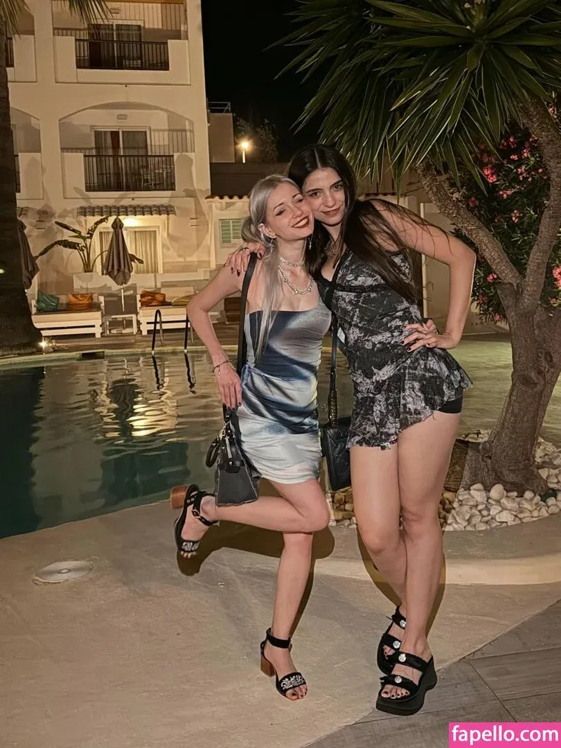 iaaras2 Onlyfans Photo Gallery 