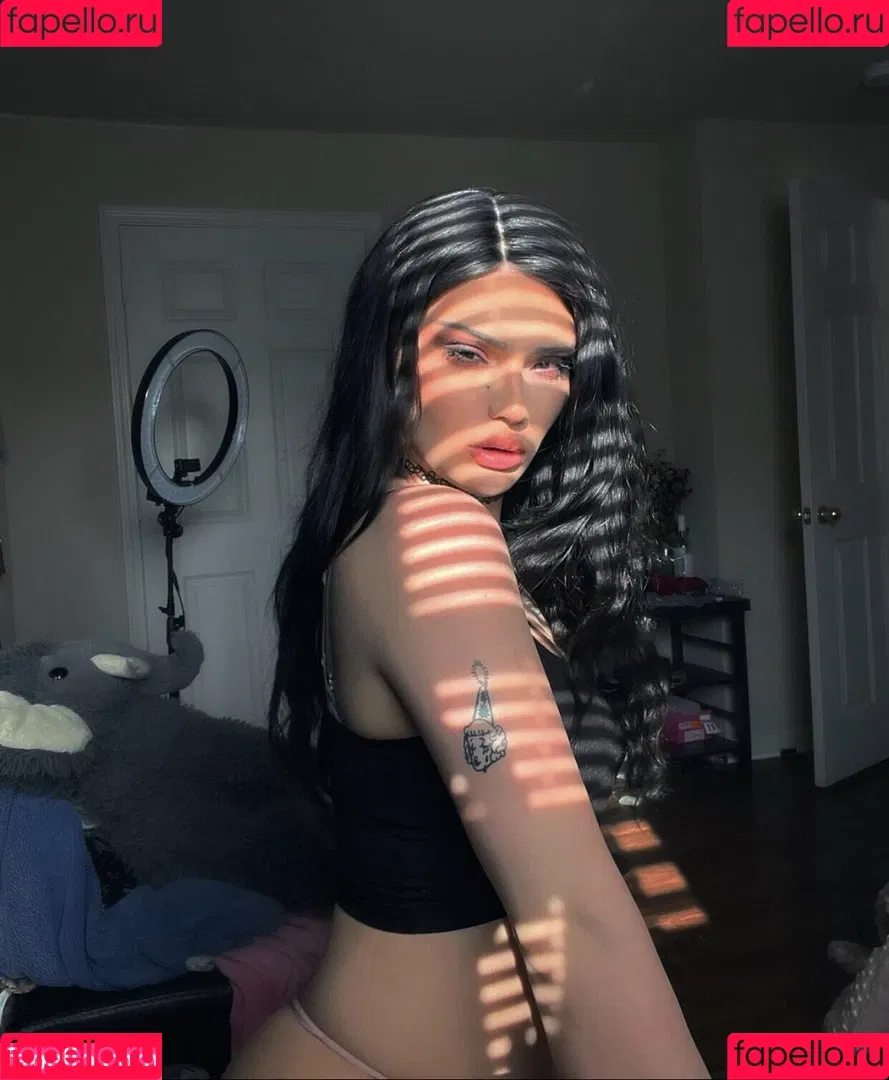 Xena.Divine Onlyfans Photo Gallery 