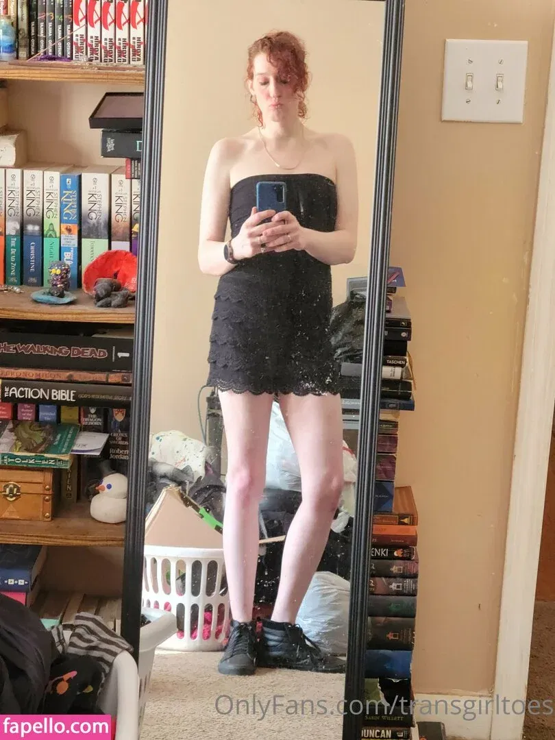 transgirltoes Onlyfans Photo Gallery 