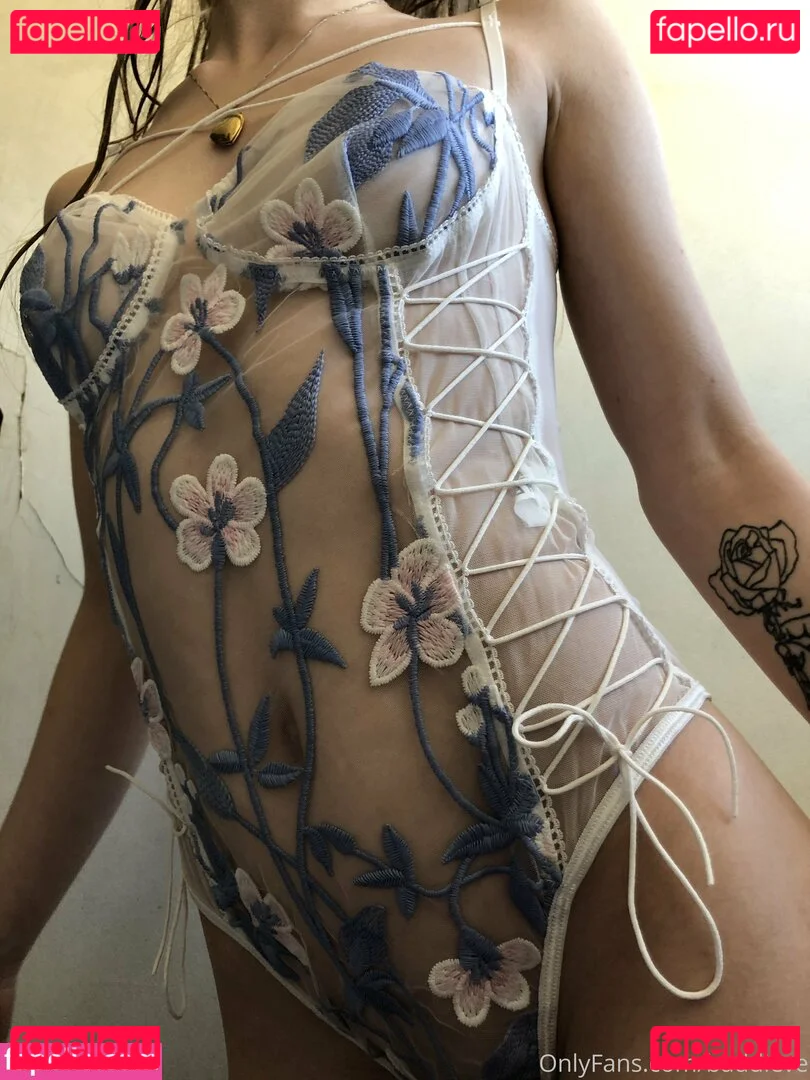 baddieve Onlyfans Photo Gallery 