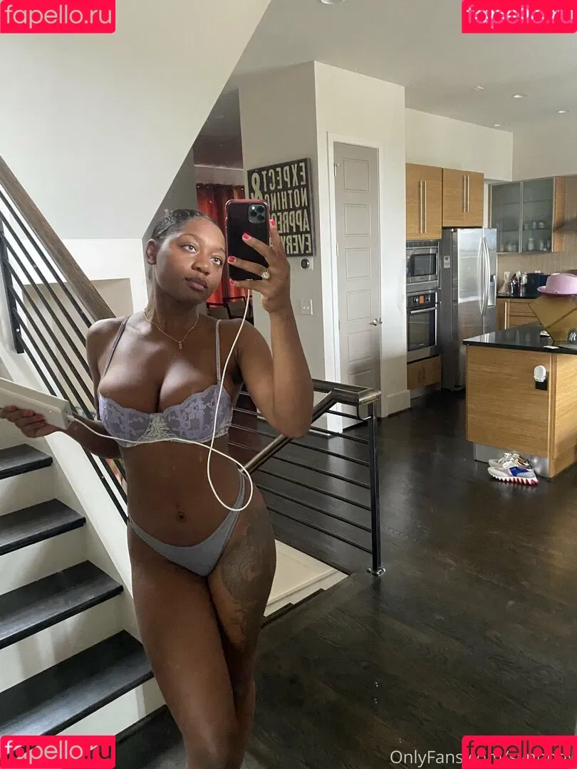rajasyn Onlyfans Photo Gallery 