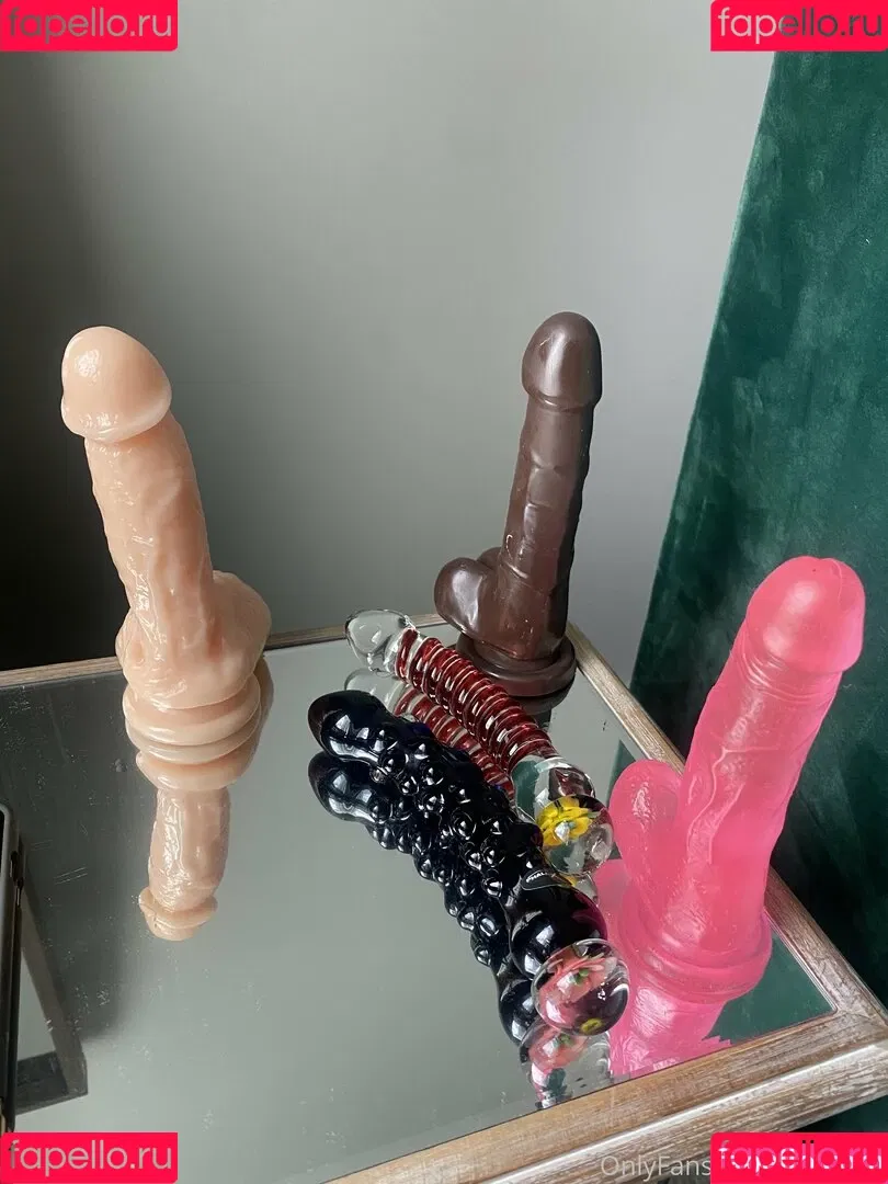 rajasyn Onlyfans Photo Gallery 