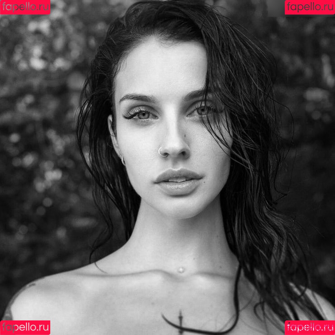 Alla Berger Onlyfans Photo Gallery 