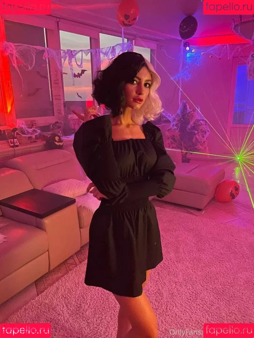 baby_sue Onlyfans Photo Gallery 