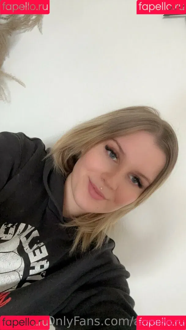 alicee11 Onlyfans Photo Gallery 