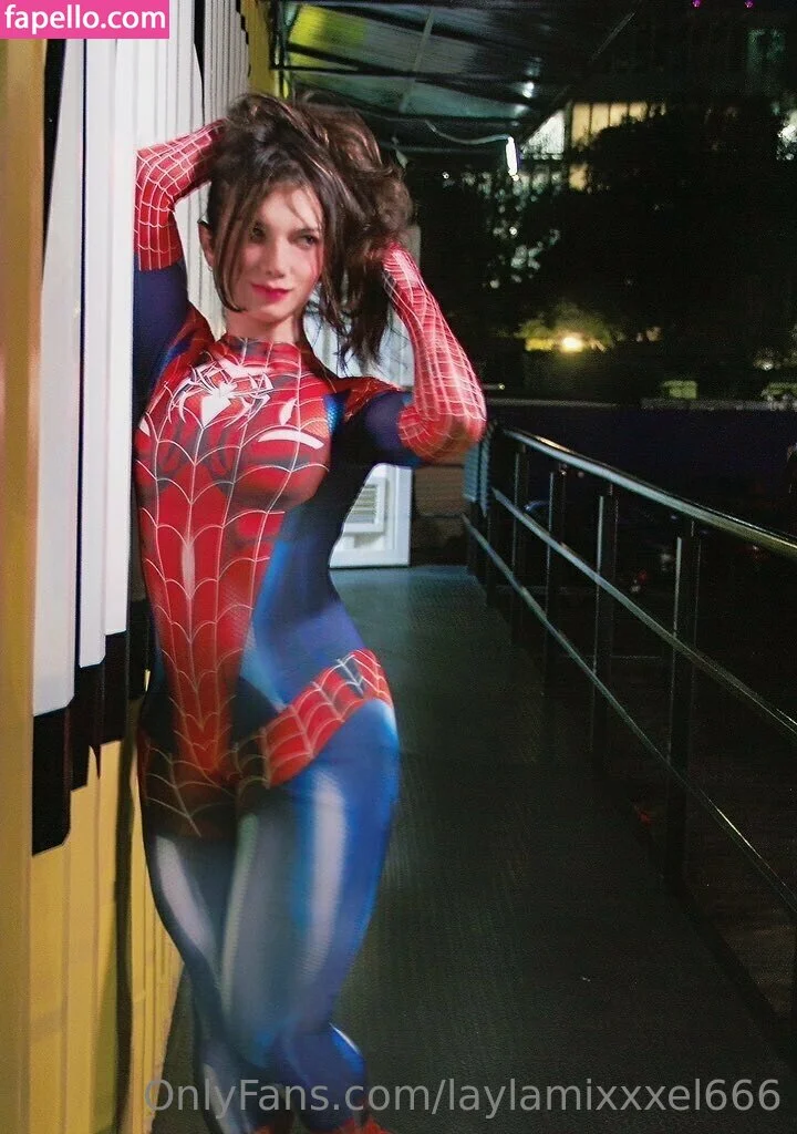 laylamixxxel666 Onlyfans Photo Gallery 