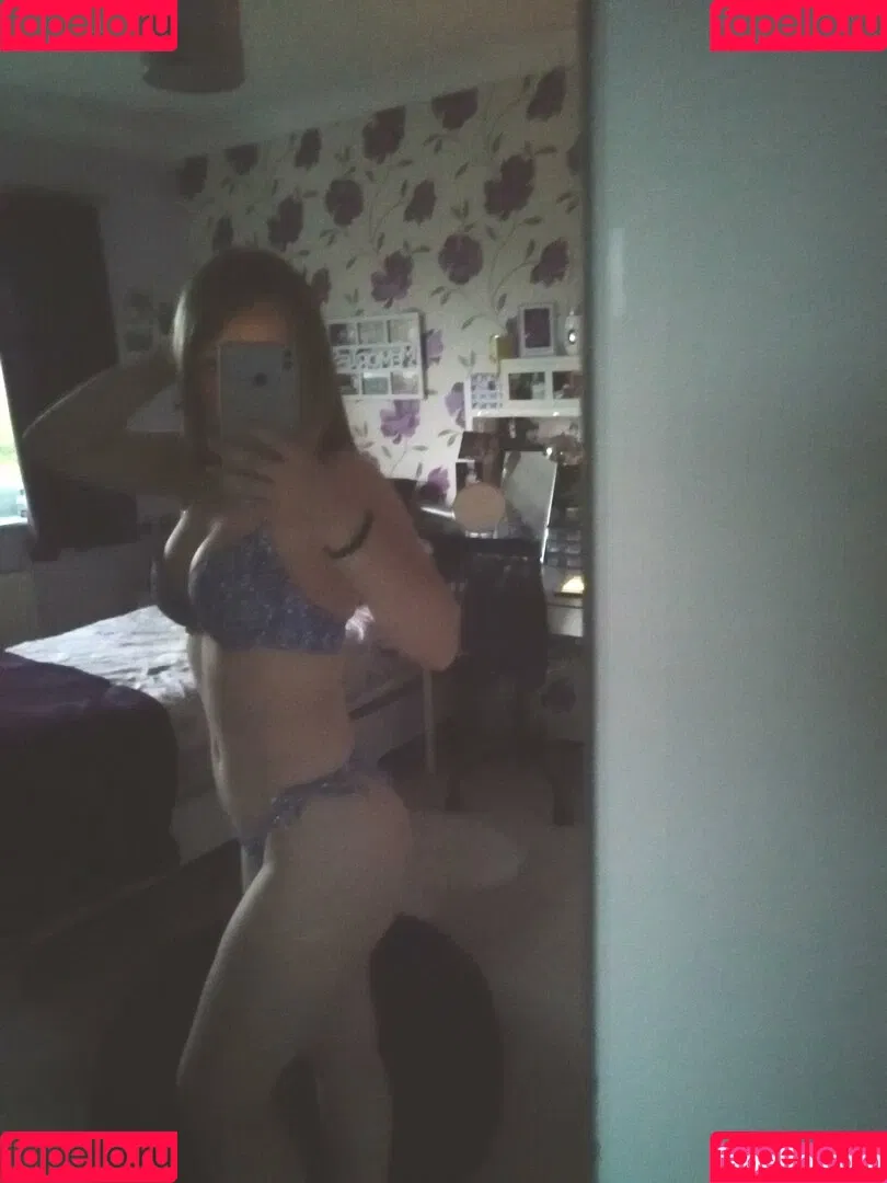 justanuptowngirl Onlyfans Photo Gallery 