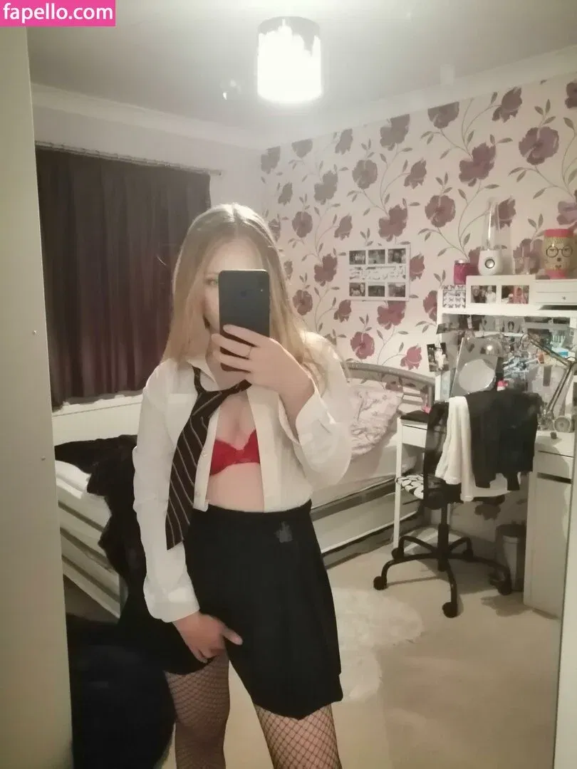 justanuptowngirl Onlyfans Photo Gallery 