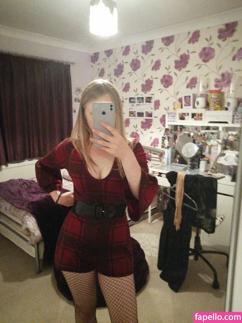 justanuptowngirl Onlyfans Photo Gallery 