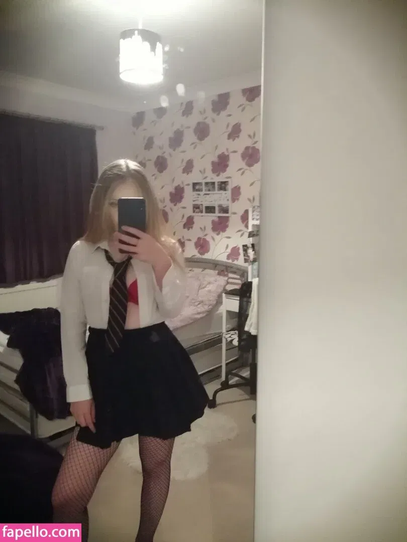 justanuptowngirl Onlyfans Photo Gallery 