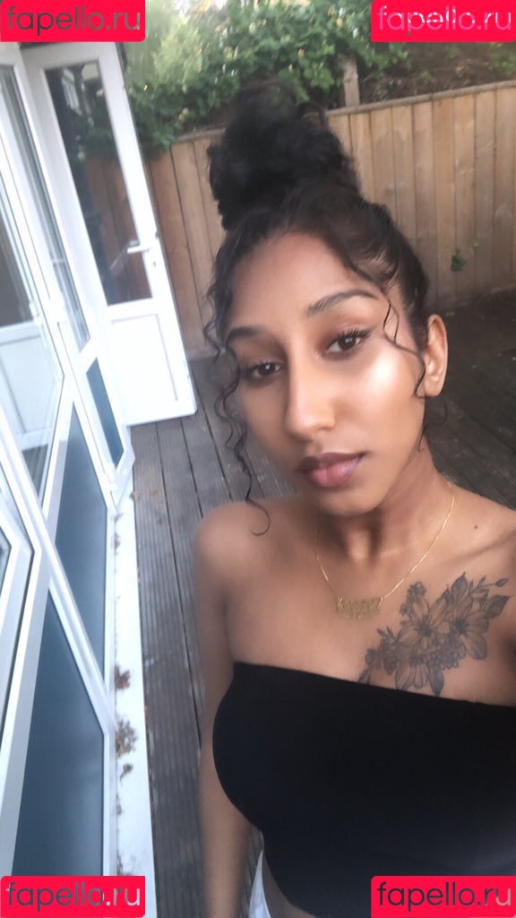 Sanna Razorbaby Onlyfans Photo Gallery 