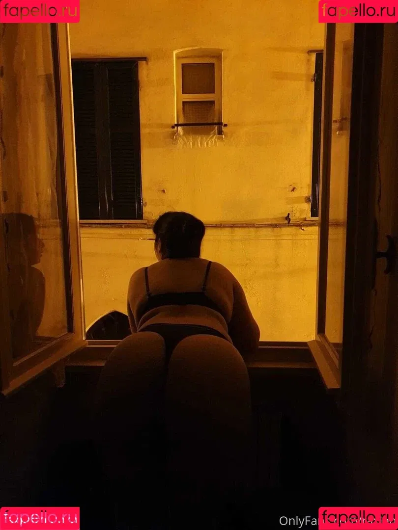 Raxien Onlyfans Photo Gallery 