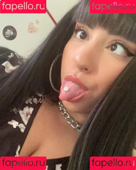 Raxien Onlyfans Photo Gallery 