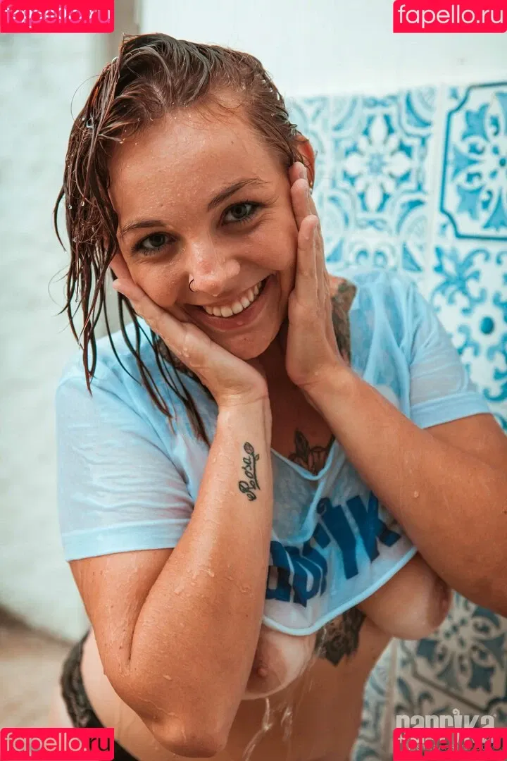Lissa Onlyfans Photo Gallery 