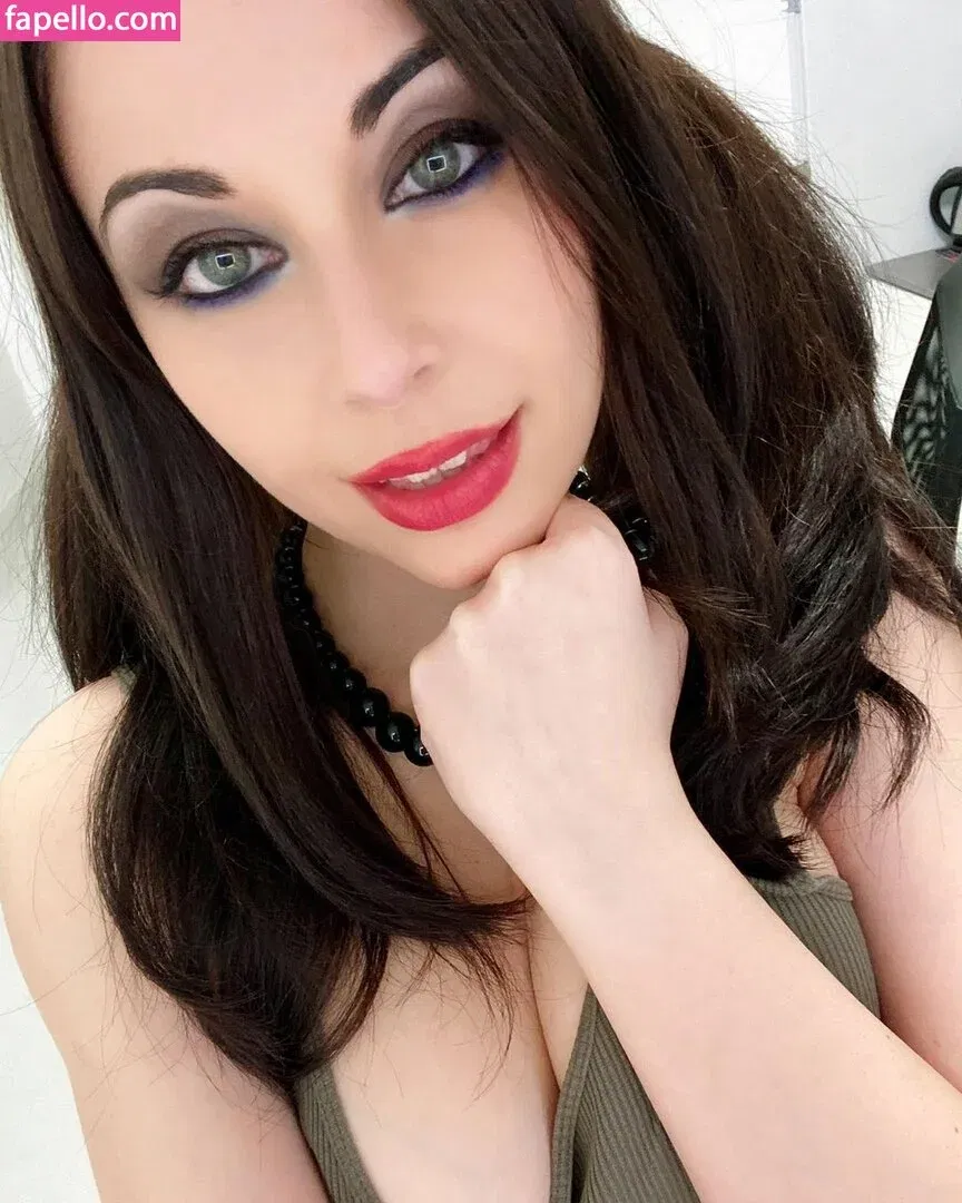 gweda Onlyfans Photo Gallery 