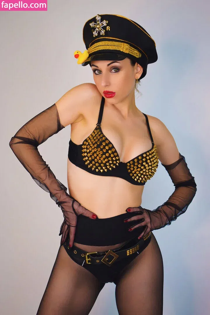 gweda Onlyfans Photo Gallery 