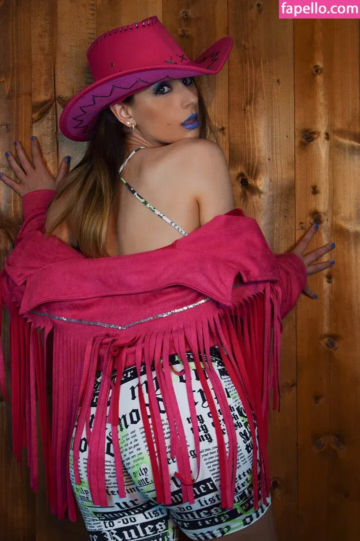 gweda Onlyfans Photo Gallery 