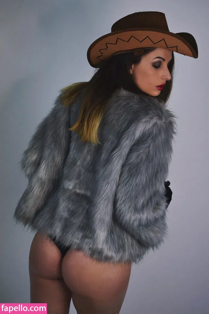 gweda Onlyfans Photo Gallery 