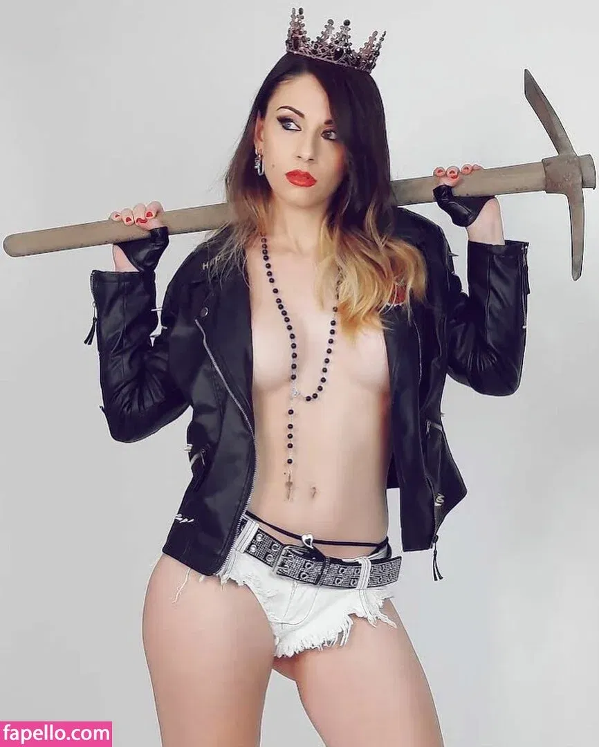 gweda Onlyfans Photo Gallery 