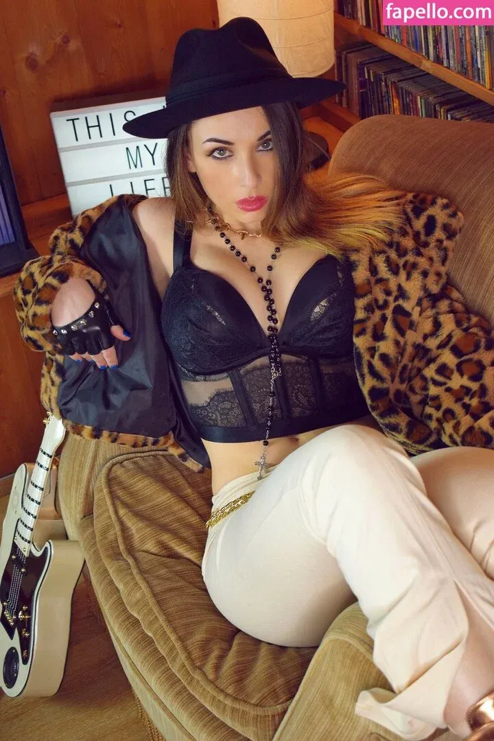 gweda Onlyfans Photo Gallery 