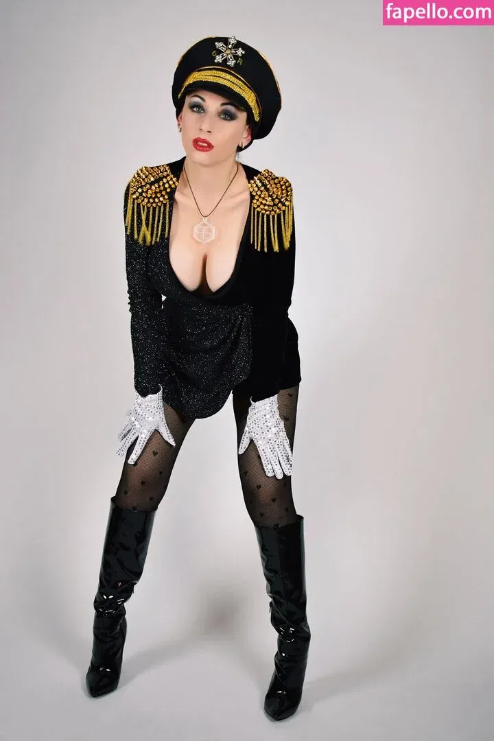 gweda Onlyfans Photo Gallery 