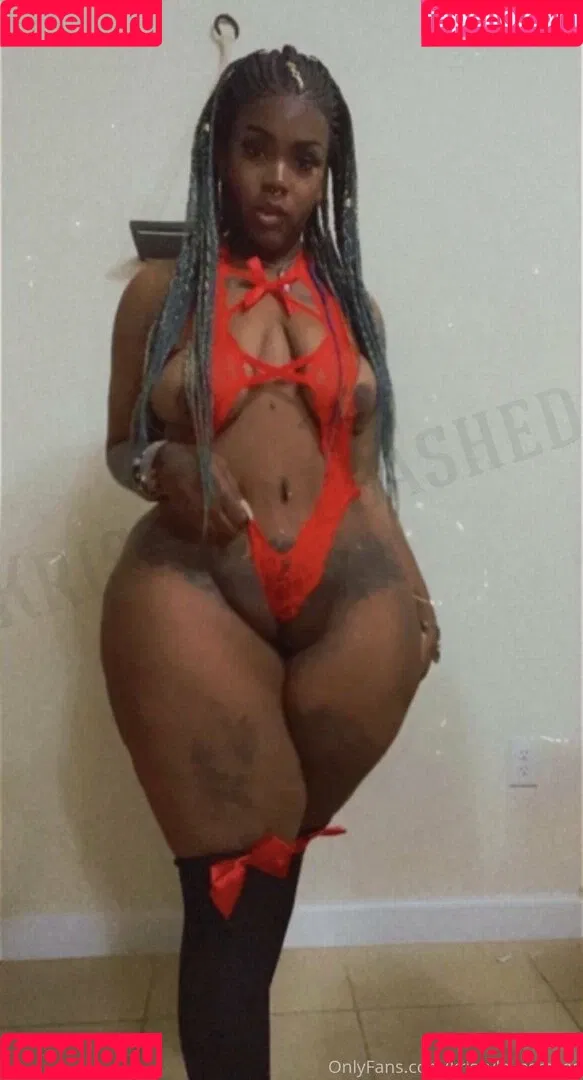 Krissylovesroses Onlyfans Photo Gallery 