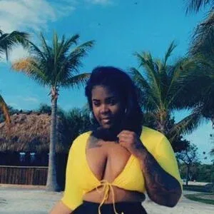 Krissylovesroses Onlyfans Photo Gallery 