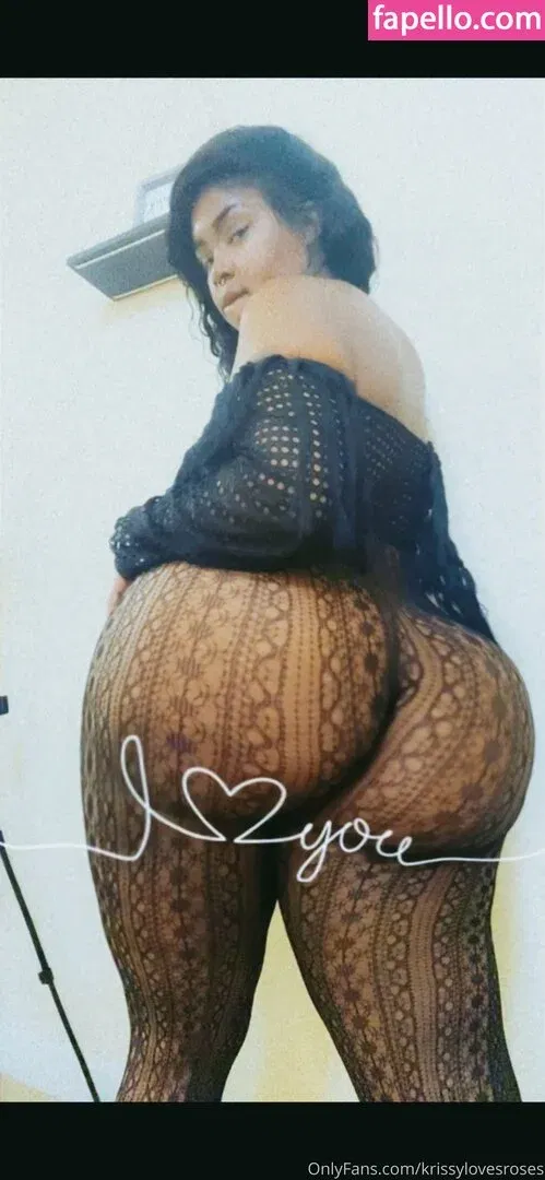 Krissylovesroses Onlyfans Photo Gallery 