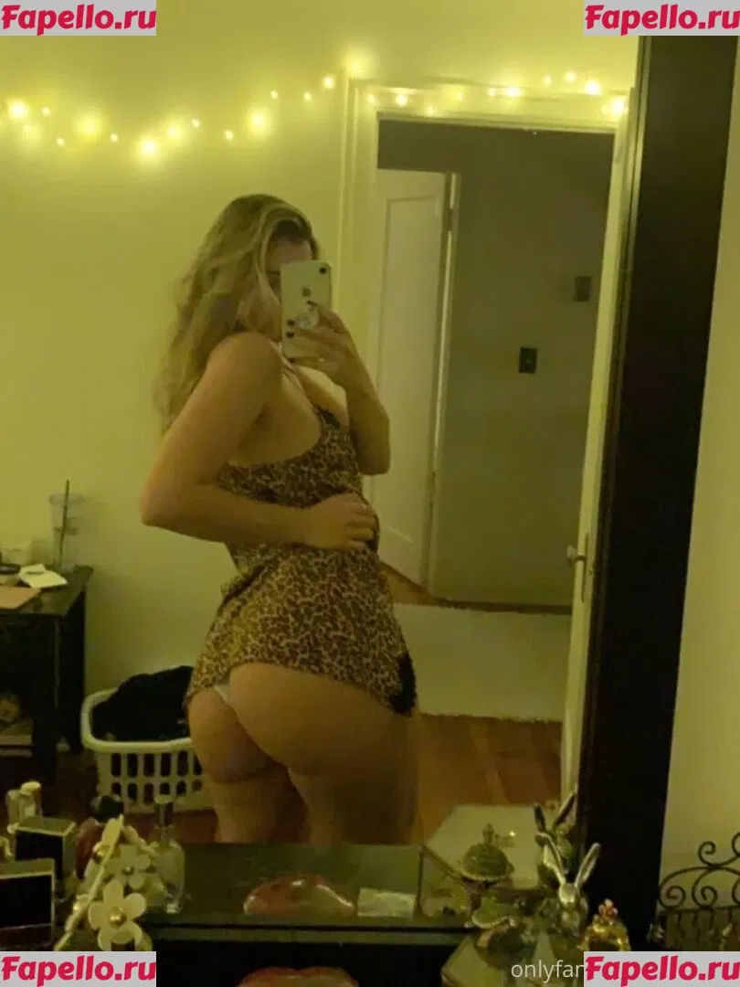 corinna Onlyfans Photo Gallery 
