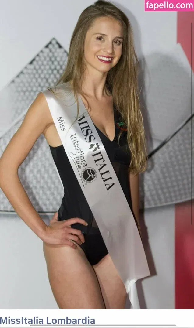 Maria Arreghini Onlyfans Photo Gallery 