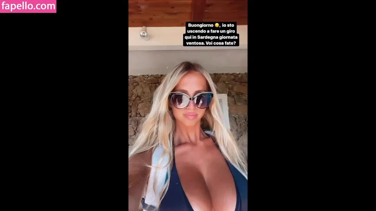 Maria Arreghini Onlyfans Photo Gallery 