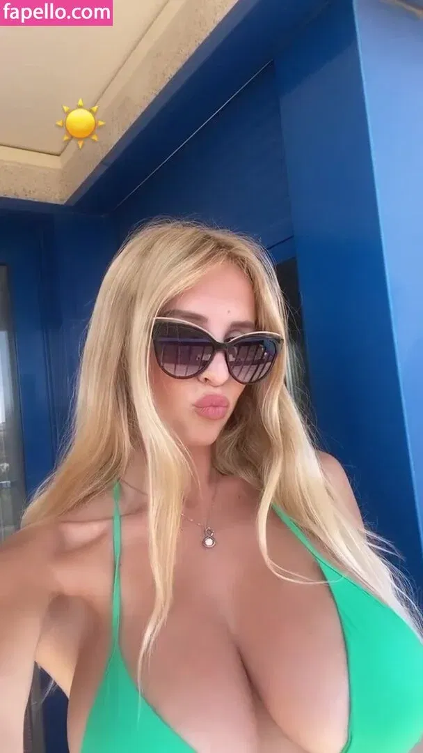 Maria Arreghini Onlyfans Photo Gallery 