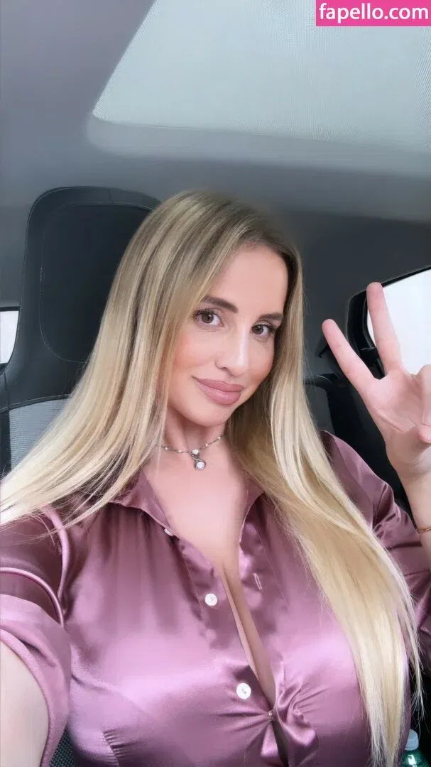 Maria Arreghini Onlyfans Photo Gallery 