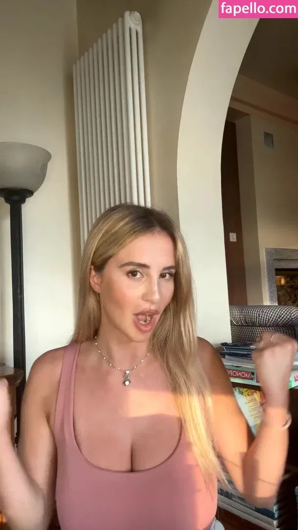 Maria Arreghini Onlyfans Photo Gallery 