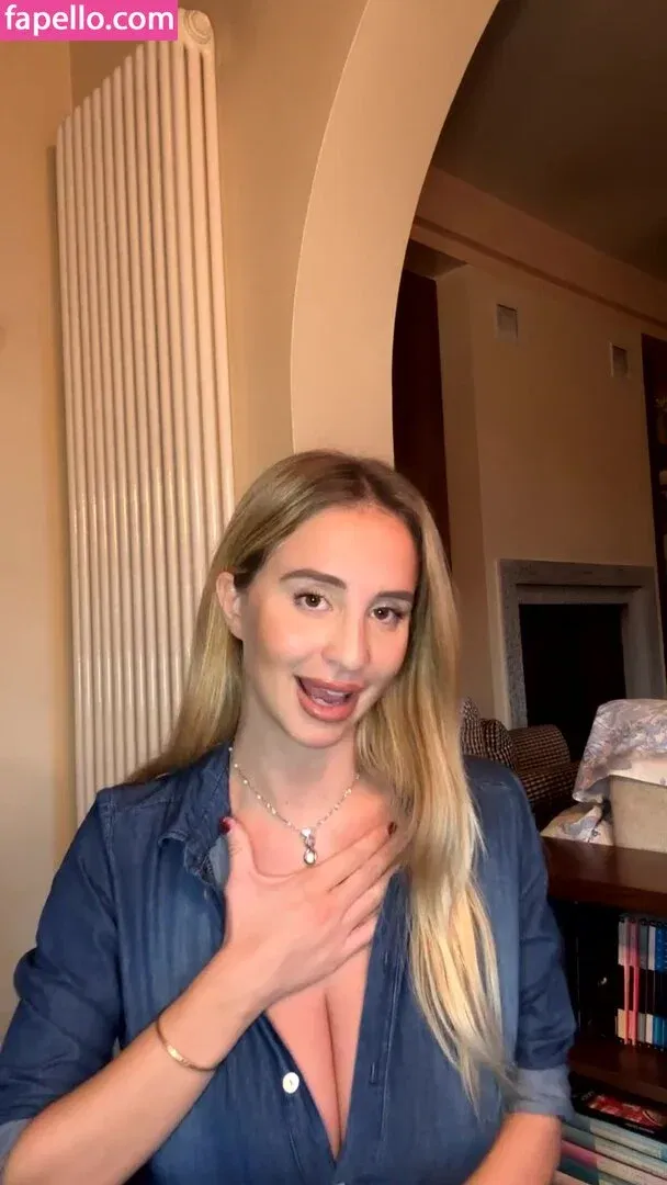 Maria Arreghini Onlyfans Photo Gallery 