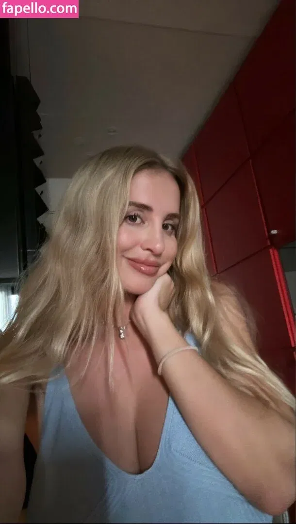 Maria Arreghini Onlyfans Photo Gallery 